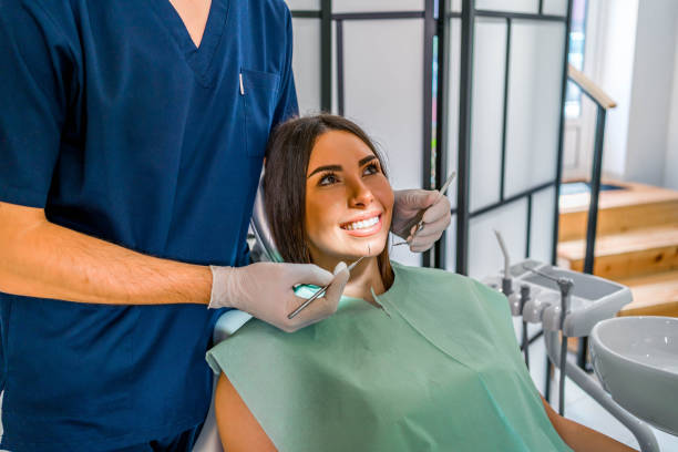Best Teeth Whitening  in Boling, TX